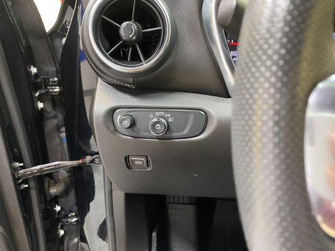 Used 2024 Chevrolet Blazer LT w/ Convenience Package image 35