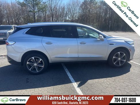Used 2022 Buick Enclave Essence w/ Sport Touring Edition image 9