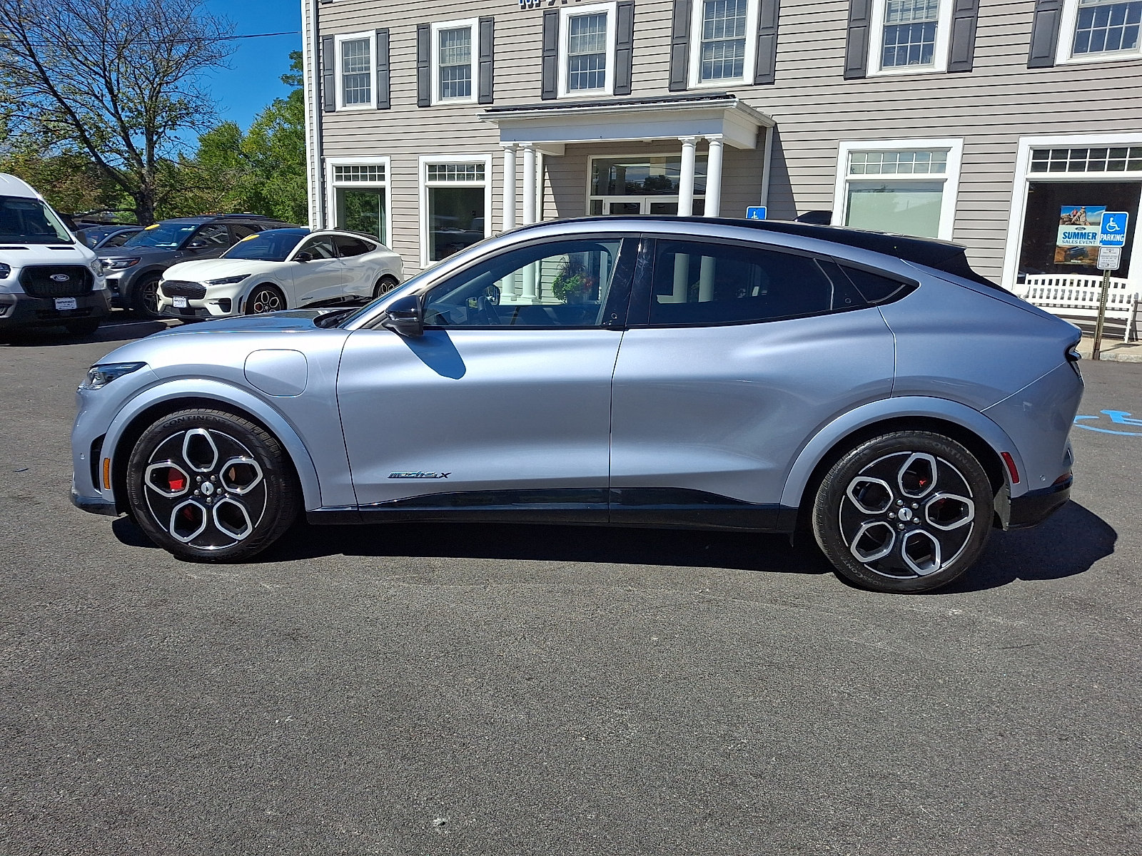 Used 2022 Ford Mustang Mach-E GT AWD/4WD image 8