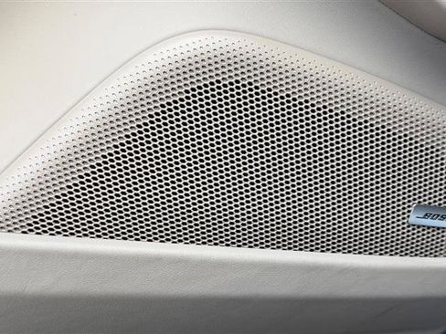 Used 2025 Porsche Panamera 4 image 15