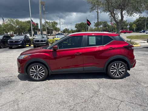 Used 2021 Nissan Kicks SV FWD image 19