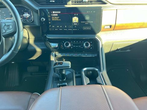 Used 2025 GMC Sierra 1500 Denali Ultimate image 24