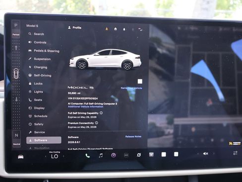 Used 2023 Tesla Model S Standard Range AWD/4WD image 46
