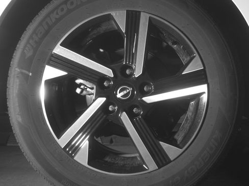 Used 2025 Nissan Sentra SV image 15