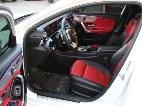 Used 2019 Mercedes-Benz A 220 image 9