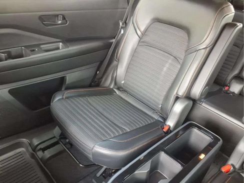 Used 2024 Nissan Pathfinder Rock Creek AWD/4WD image 15