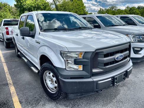 Used 2017 Ford F150 XL w/ XL Power Equipment Group AWD/4WD image 4