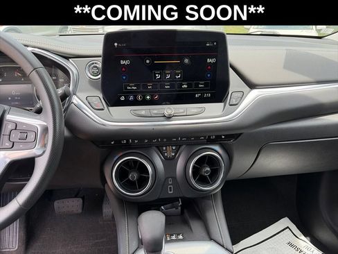 Used 2024 Chevrolet Blazer LT w/ Convenience Package AWD/4WD image 13