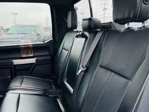 Used 2018 Ford F150 Lariat w/ Equipment Group 502A Luxury image 16