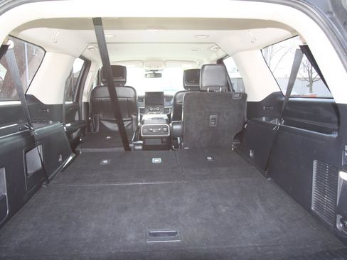 Certified 2022 Ford Expedition Max XLT AWD/4WD image 11