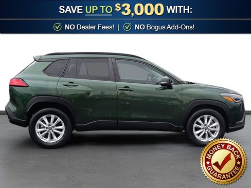Used 2022 Toyota Corolla Cross LE w/ Moonroof Package image 8