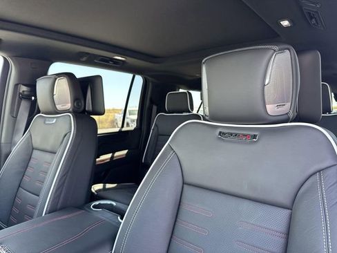 New 2026 GMC Yukon XL AT4 Ultimate AWD/4WD image 22