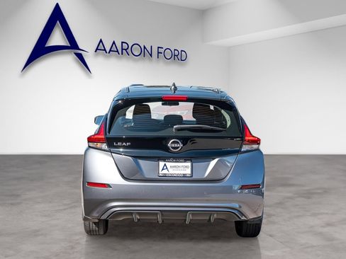 Used 2023 Nissan Leaf S image 4