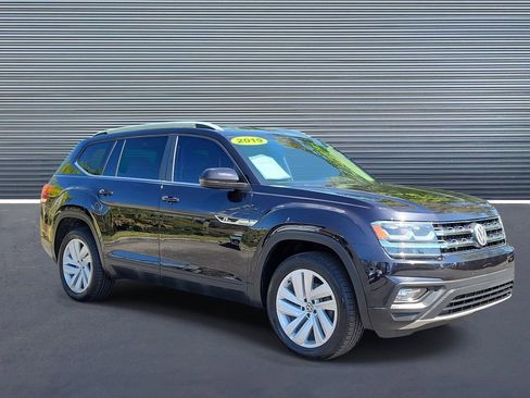 Used 2019 Volkswagen Atlas SE image 2