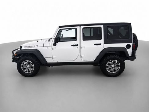 Used 2012 Jeep Wrangler Unlimited Rubicon w/ Connectivity Group AWD/4WD image 8