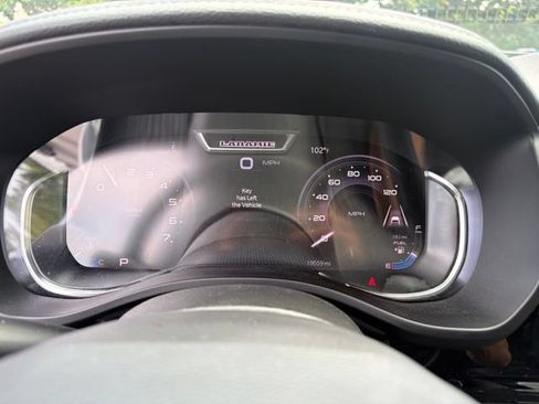 Used 2025 RAM 1500 Laramie w/ Night Edition AWD/4WD image 25