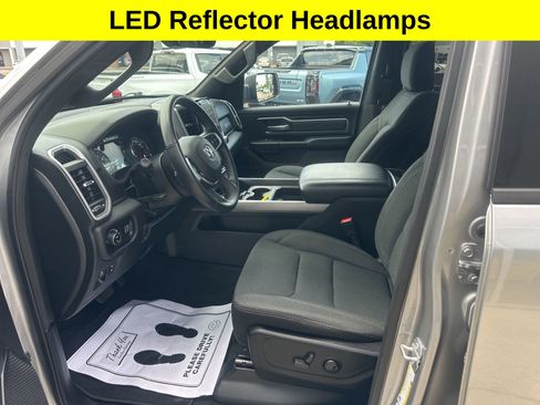 Used 2023 RAM 1500 Big Horn AWD/4WD image 23