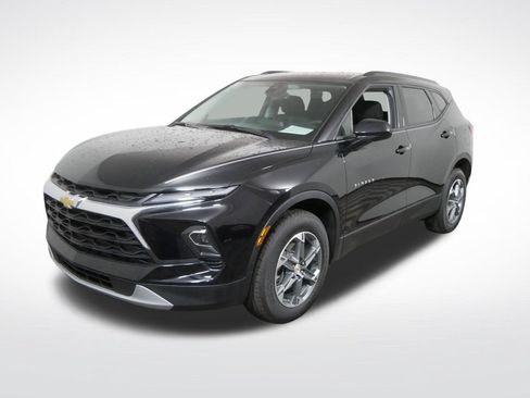 Used 2023 Chevrolet Blazer LT w/ Convenience Package AWD/4WD image 9