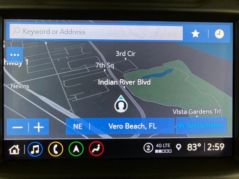 Used 2021 GMC Sierra 1500 AT4 w/ Technology Package image 25