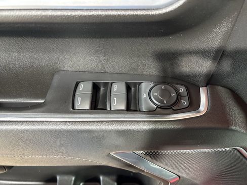 Used 2022 GMC Sierra 1500 Elevation image 13