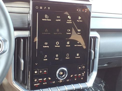 Used 2025 GMC Acadia Elevation FWD image 11