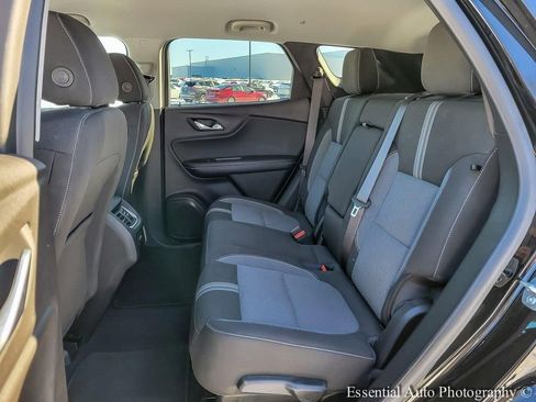 Used 2024 Chevrolet Blazer LT w/ Convenience Package image 11