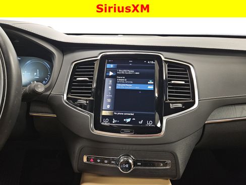 Used 2022 Volvo XC90 T8 Inscription image 23