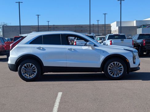 Certified 2024 Cadillac XT4 Premium Luxury image 7