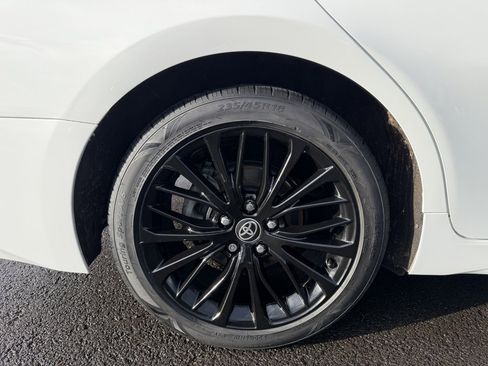 Used 2022 Toyota Camry SE image 10