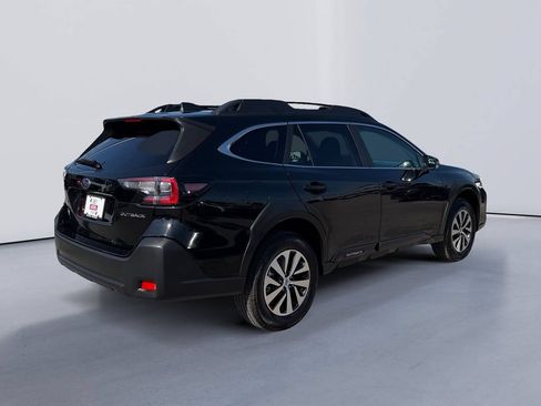 Certified 2024 Subaru Outback Premium AWD/4WD image 3
