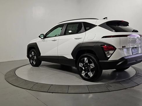 Certified 2025 Hyundai Kona SEL AWD/4WD image 3