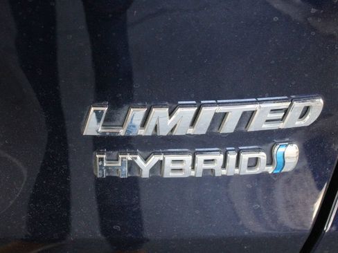 Certified 2024 Toyota RAV4 Limited w/ Advanced Technology Package AWD/4WD image 70