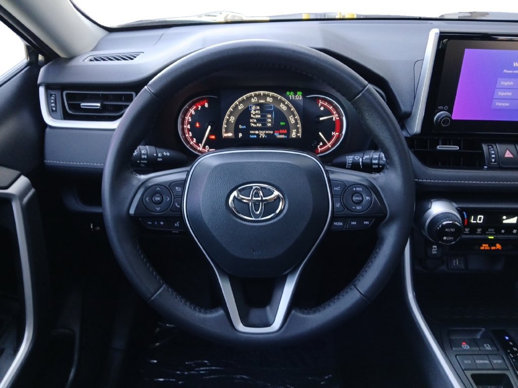 Used 2025 Toyota RAV4 XLE Premium FWD image 21