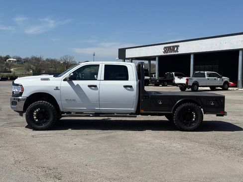 Used 2022 RAM 3500 Tradesman image 8
