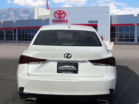 Used 2018 Lexus IS 300 AWD w/ Premium Package image 4