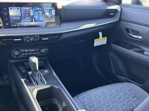 New 2026 Nissan Kicks SV w/ SV Premium Package AWD/4WD image 21