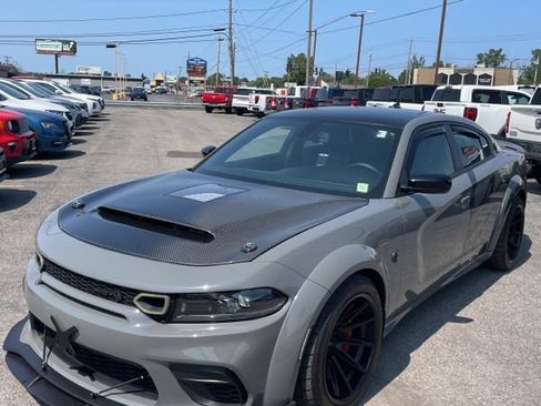Used 2023 Dodge Charger SRT Hellcat w/ Harman/Kardon Audio Group RWD image 3