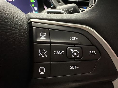 Used 2022 Jeep Grand Cherokee Limited 4xe image 24