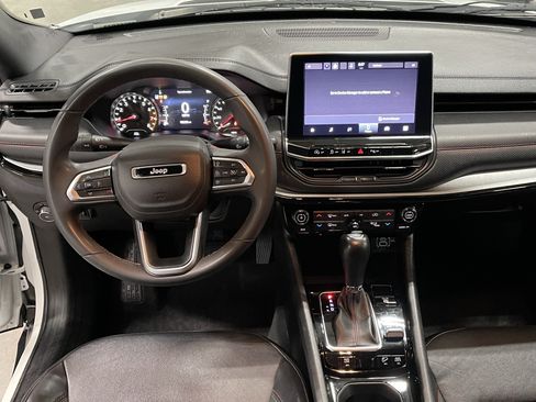 Certified 2023 Jeep Compass Trailhawk AWD/4WD image 12