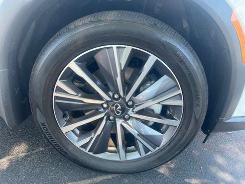 Certified 2026 INFINITI QX60 Luxe w/ Cargo Package AWD/4WD image 23