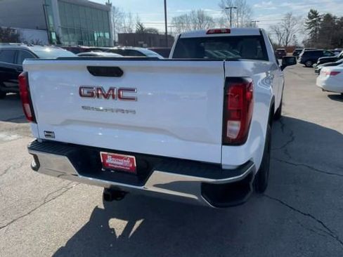 Used 2023 GMC Sierra 1500 Pro w/ Pro Value Package image 9