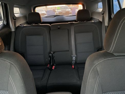 Used 2022 GMC Terrain SLE w/ Elevation Edition image 35