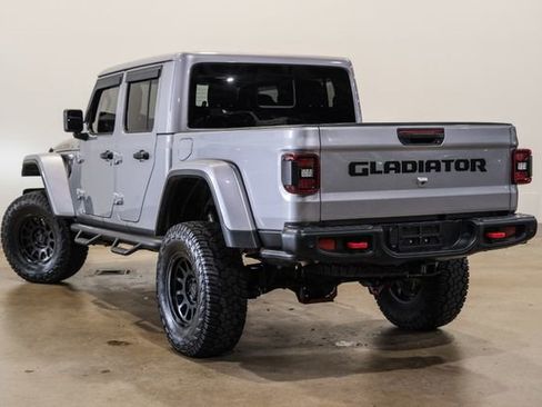 Used 2020 Jeep Gladiator Rubicon AWD/4WD image 34