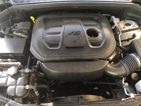 Used 2020 Jeep Grand Cherokee Altitude RWD image 30
