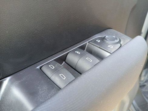 New 2025 Chevrolet Colorado Z71 w/ Midnight Edition image 10