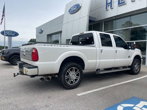 Used 2014 Ford F250 Platinum w/ FX4 Off-Road Package AWD/4WD image 6