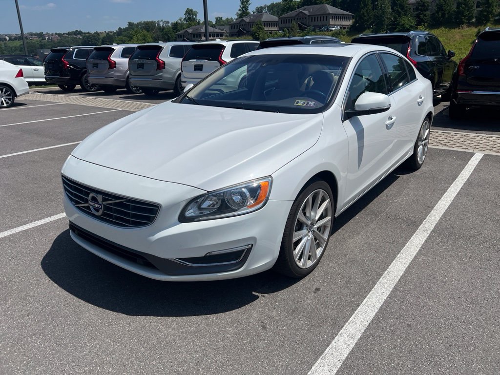 Used 2017 Volvo S60 T5 Inscription AWD/4WD image 2