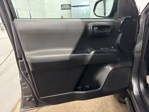 Used 2019 Toyota Tacoma SR w/ SX Package image 16