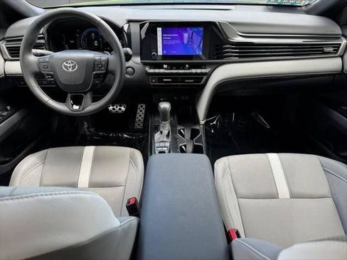 Used 2025 Toyota Camry SE w/ Convenience Package FWD image 72
