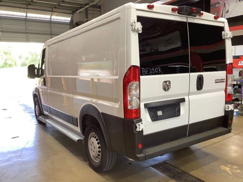 Used 2025 RAM ProMaster 2500 w/ U-Haul Equipment Group FWD image 3